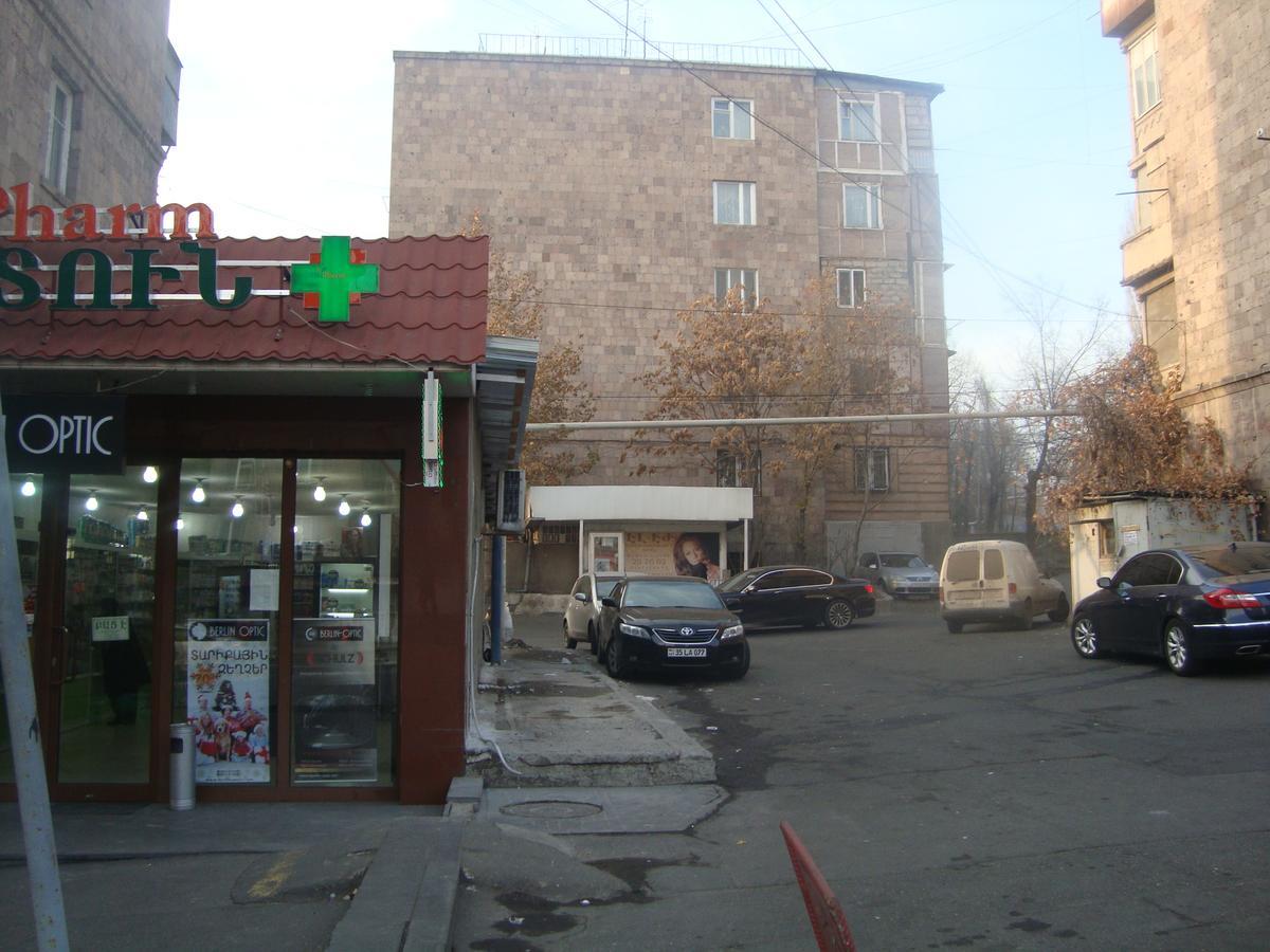 Apartments Azatutyan Avenue 9, Кв 19 Yerevan Exterior photo